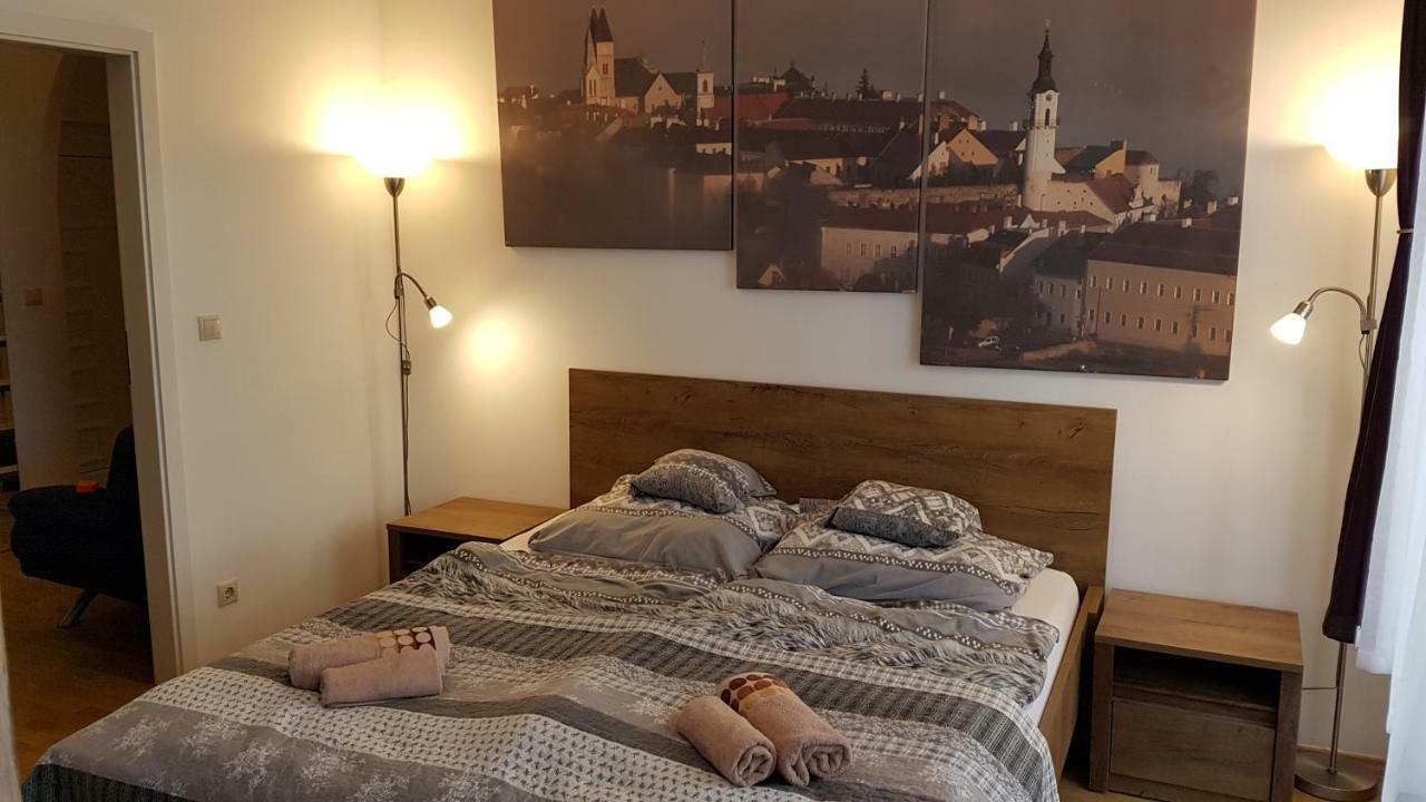 Sarolt Apartman Apartman Veszprém Kültér fotó